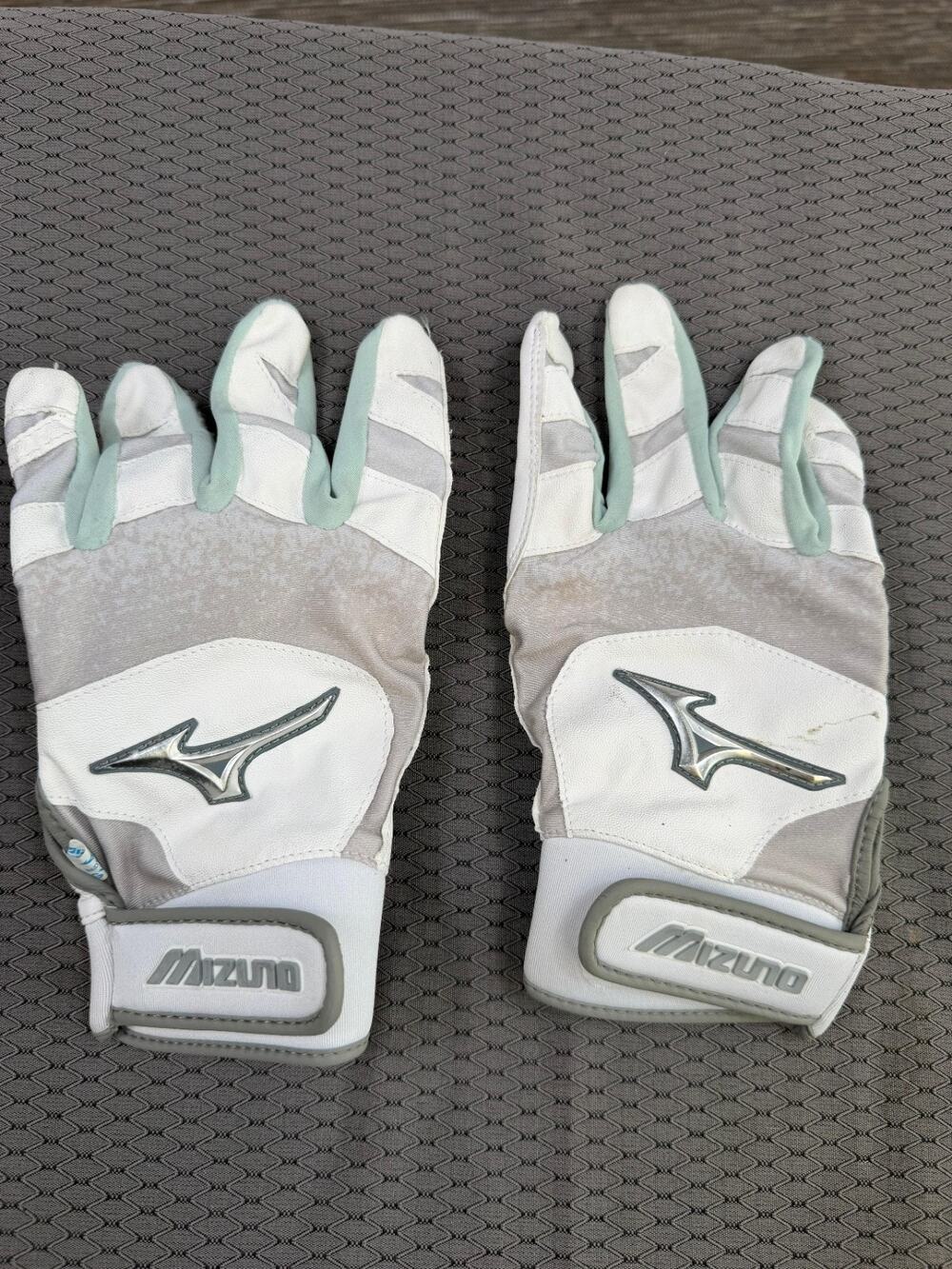 Mizuno Finch Womens Softball Padded Batting Gloves Gray White Green Size Large